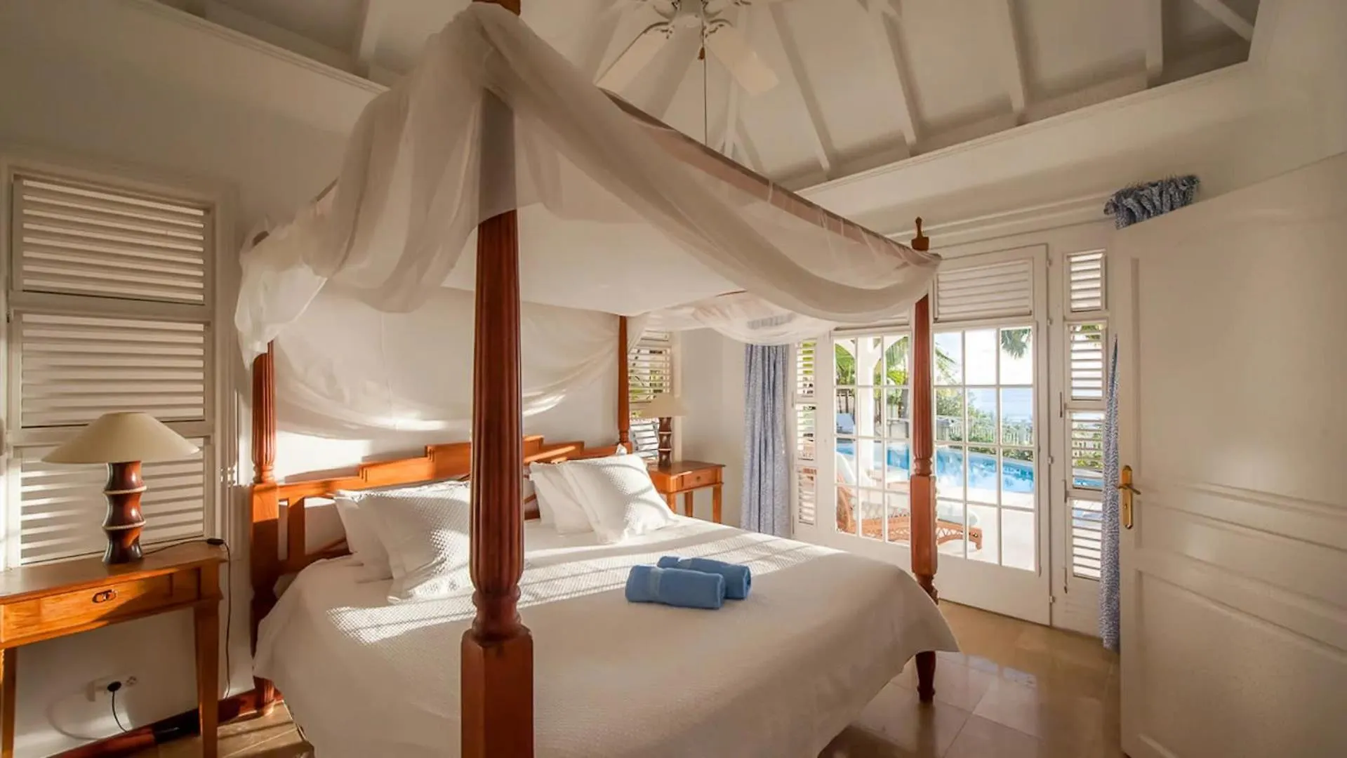 Oceanfront Caribbean Oasis with Romantic Charm Gustavia Villa