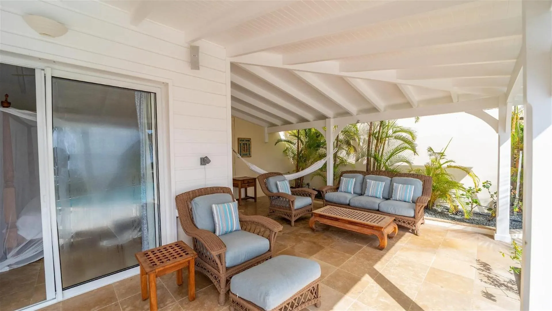 Oceanfront Caribbean Oasis with Romantic Charm Gustavia Villa