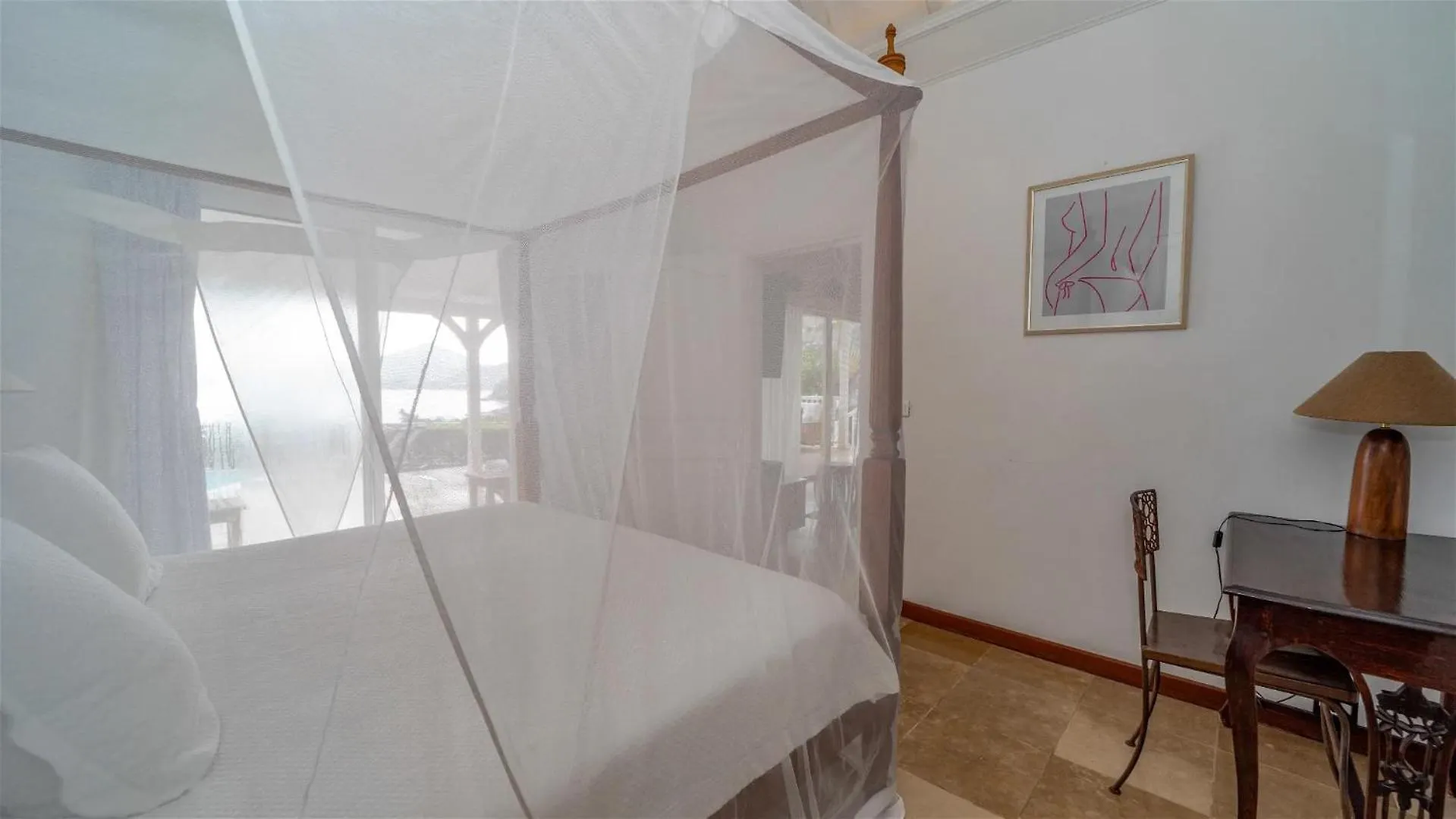 Oceanfront Caribbean Oasis with Romantic Charm Gustavia