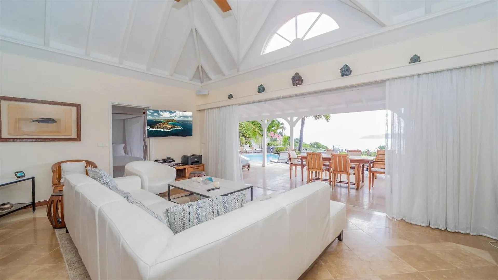 Oceanfront Caribbean Oasis with Romantic Charm Gustavia